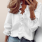 Ruffle V-Hals Blouse – Elegante Look met Subtiele Volants