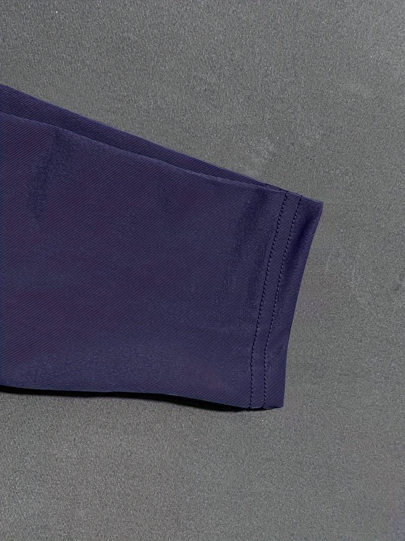 Julia | Long-sleeved top with a V-neck