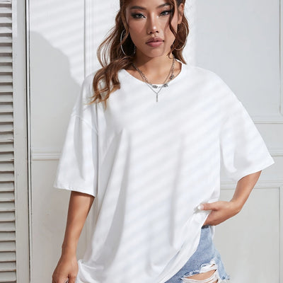 Sara | Sportief Y2K T-shirt in effen kleur met ronde hals en losse korte mouwen