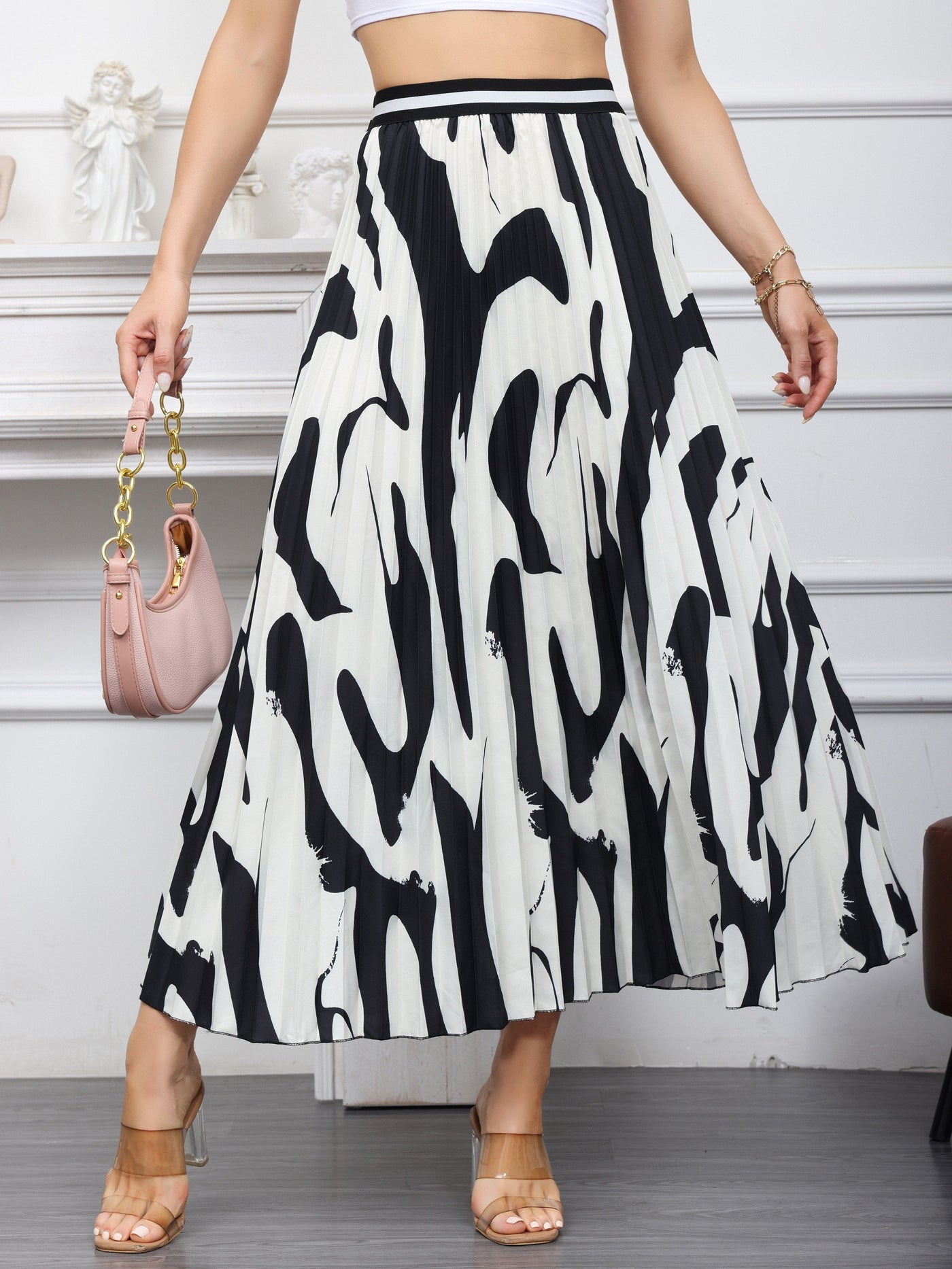 Lotte | Graphic print pleated skirt