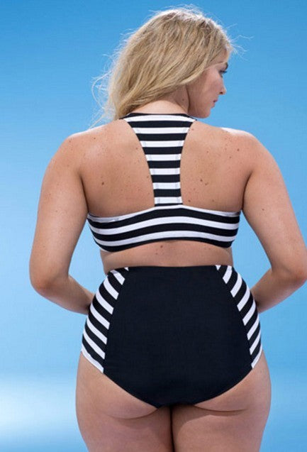 Fashion bikini with split stripes 