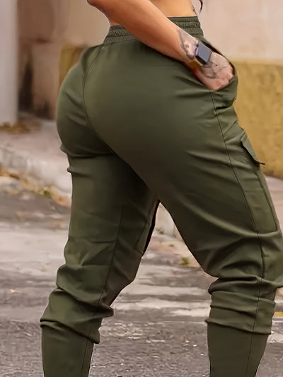 Emma | Solid color cargo joggers with pockets