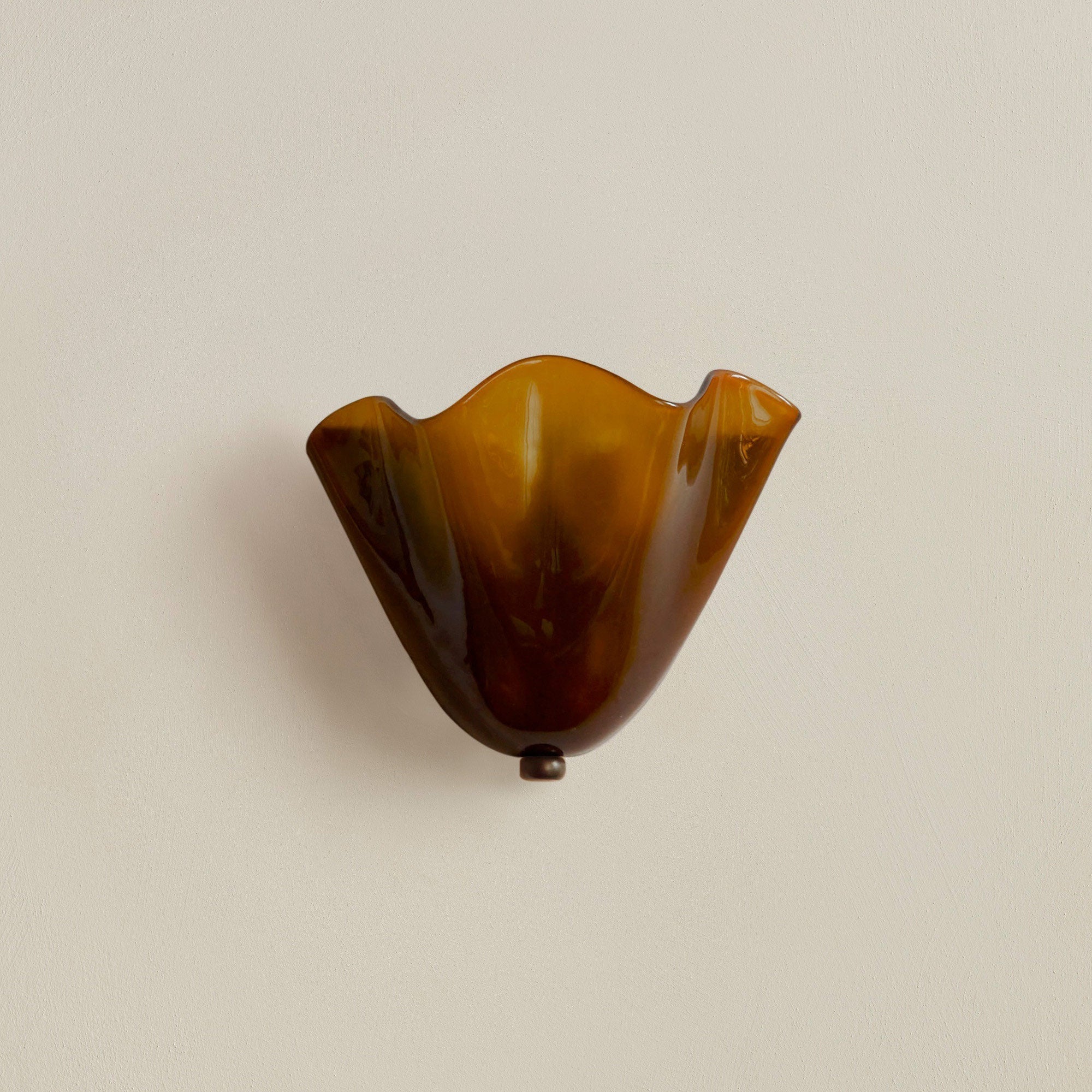 Velnmora – Retro Stained Glass Shell Wall Sconce LED 1 Light