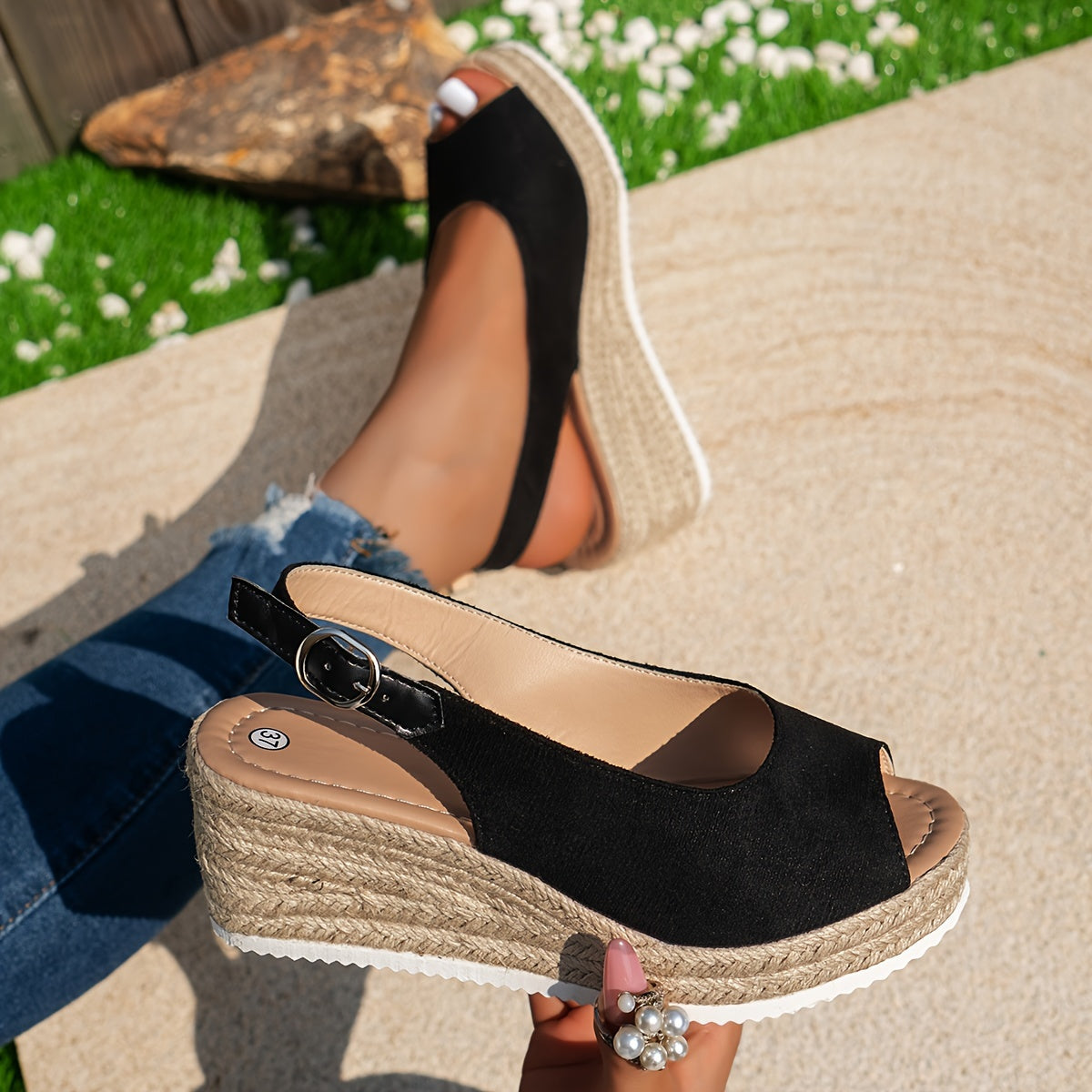 Luna | Espadrille sandals with slingback and peep toe