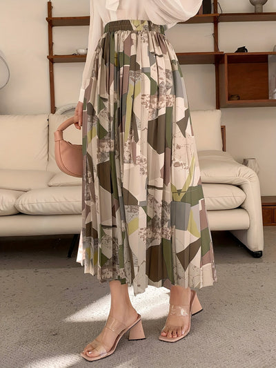 Lotte | Elegant allover print pleated A-line skirt