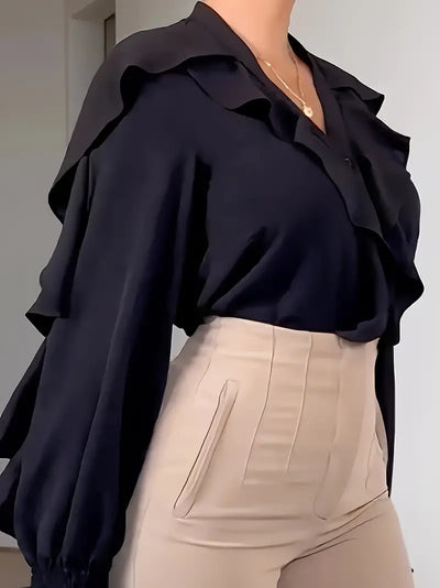 Livia | Blouse with ruffled neckline and sleeves