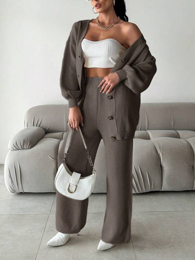 Galina - Knitted Set with V-Neck