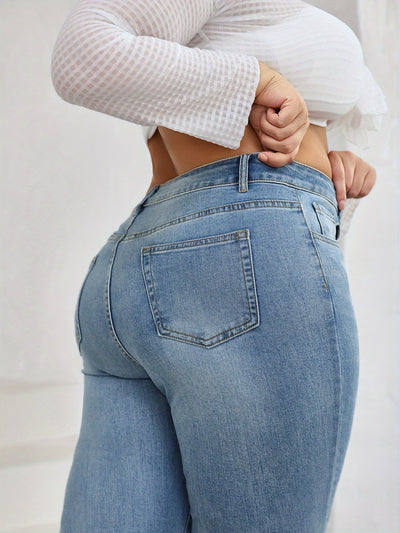 Lotte | Plus size casual jeans with high waist and straight legs