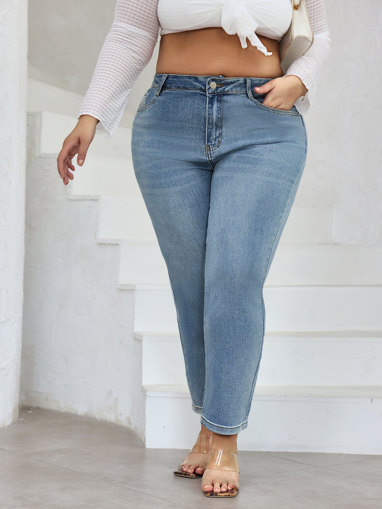 Lotte | Plus size casual jeans with high waist and straight legs