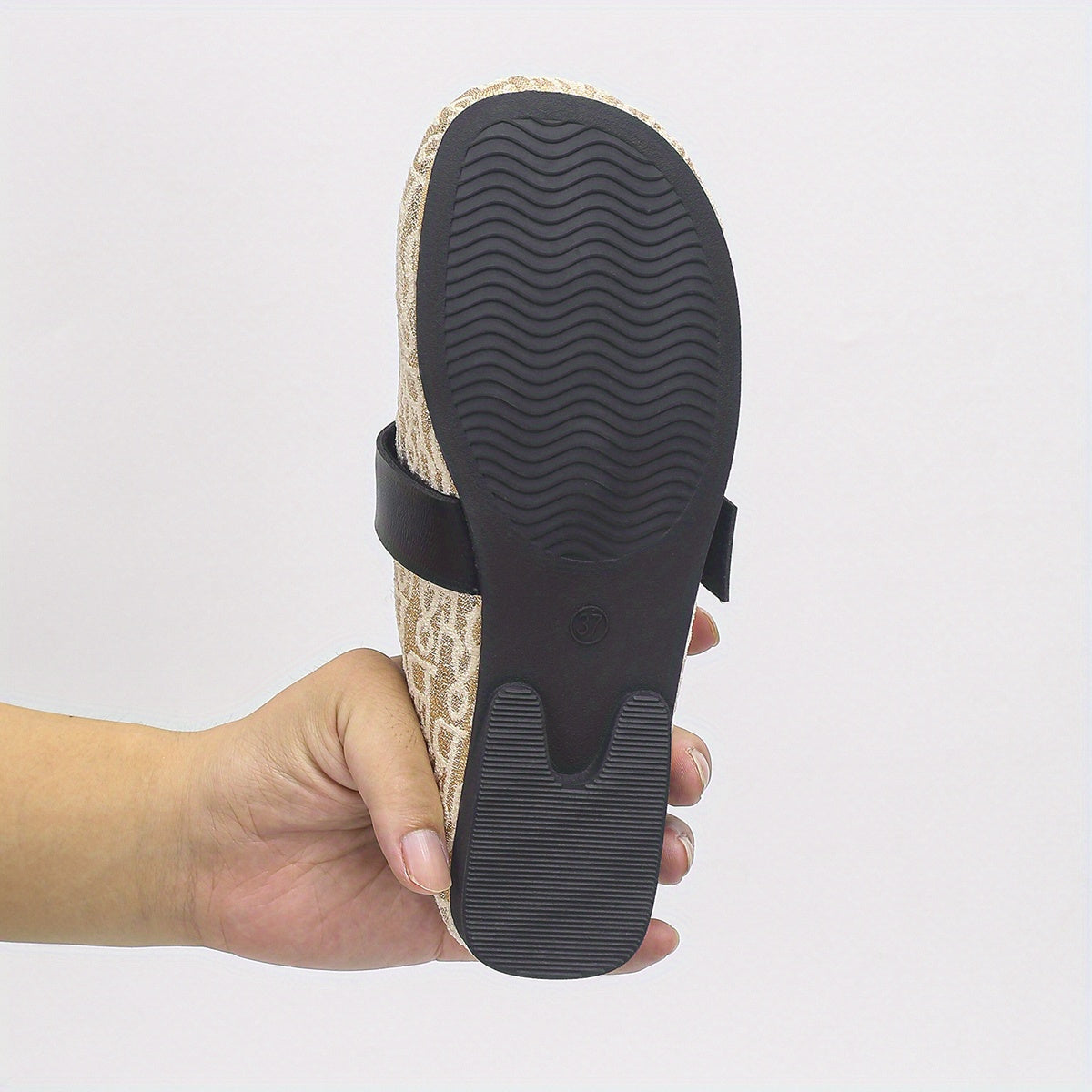 Nina | Chic women's mules with a comfortable flat sole