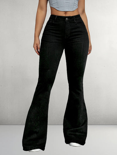 Nina | Elegante zwarte flare jeans met knoopdetail