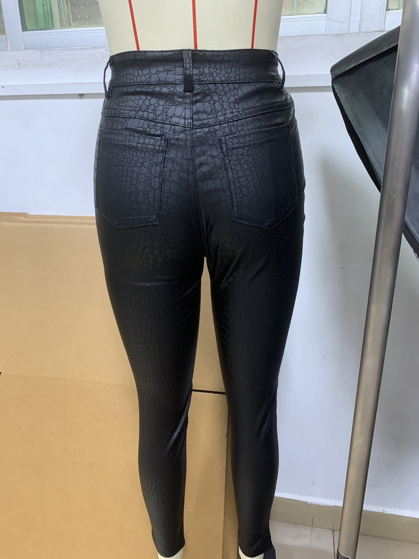 Femke | Gecoate skinny jeans met hoge taille