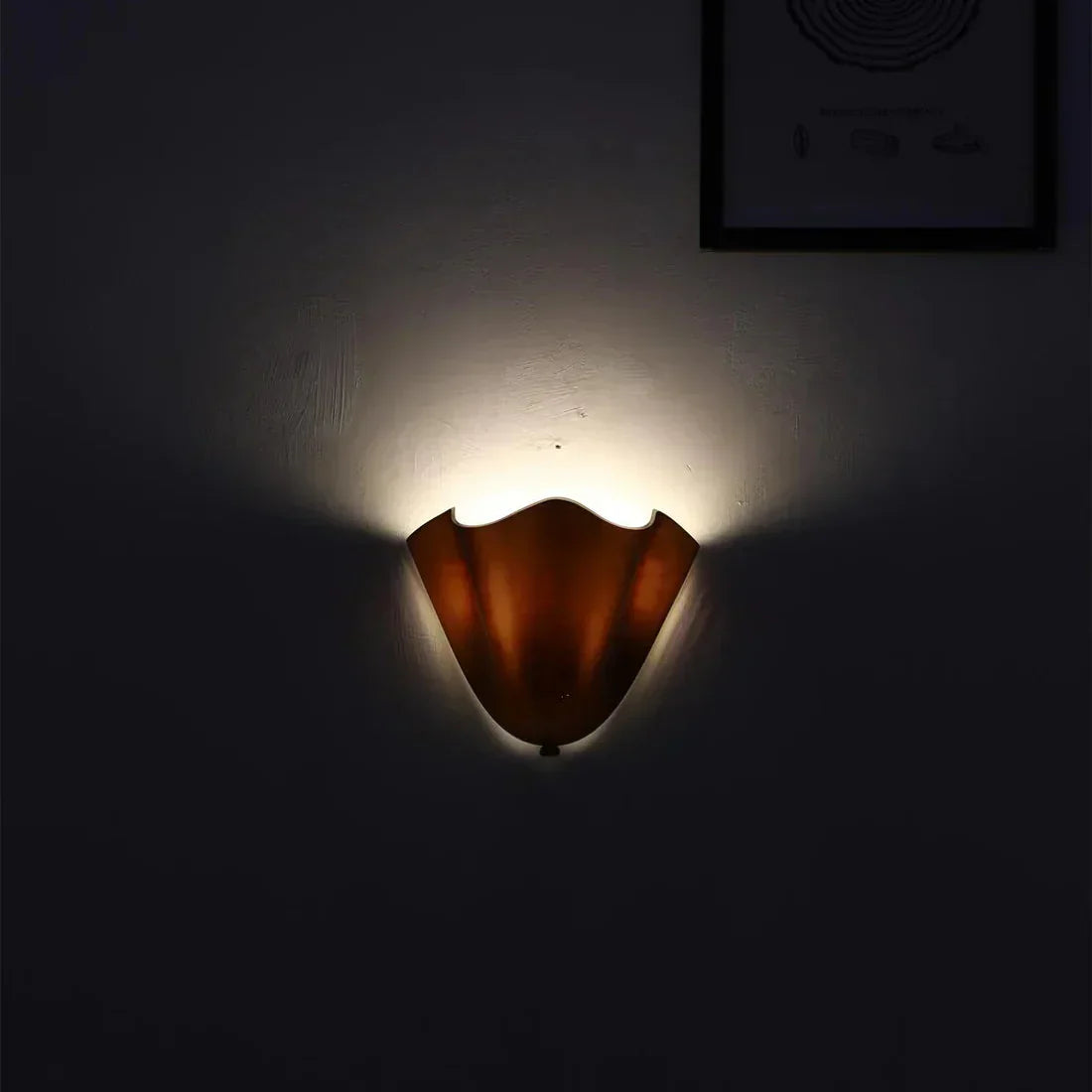 Velnmora – Retro Stained Glass Shell Wall Sconce LED 1 Light