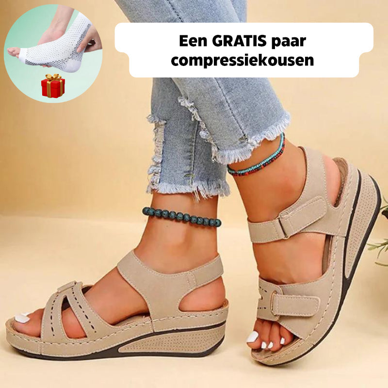 Fashionable orthopedic sandals for summer
