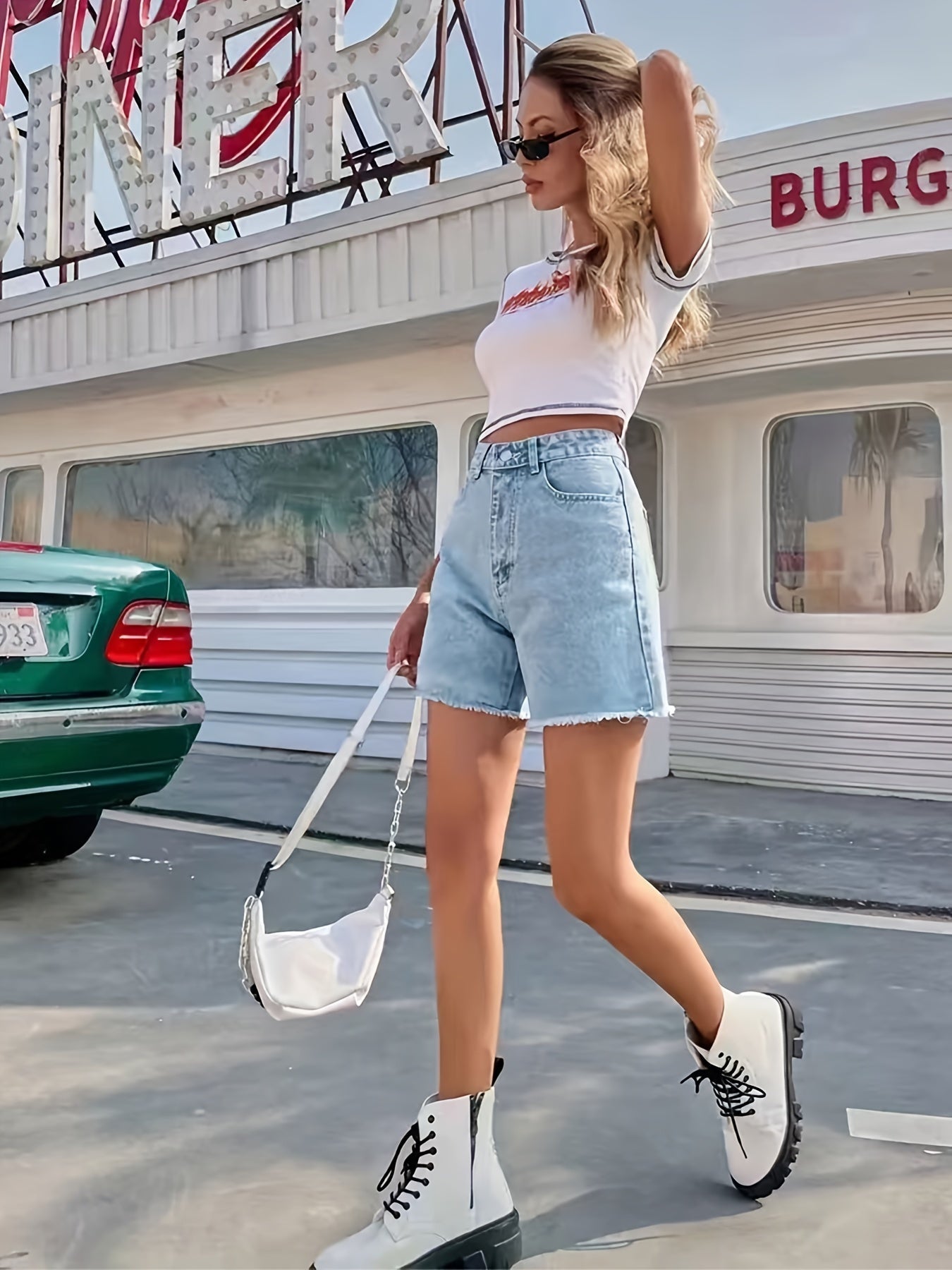 Lotte | Washed denim shorts with a frayed hem and a loose fit