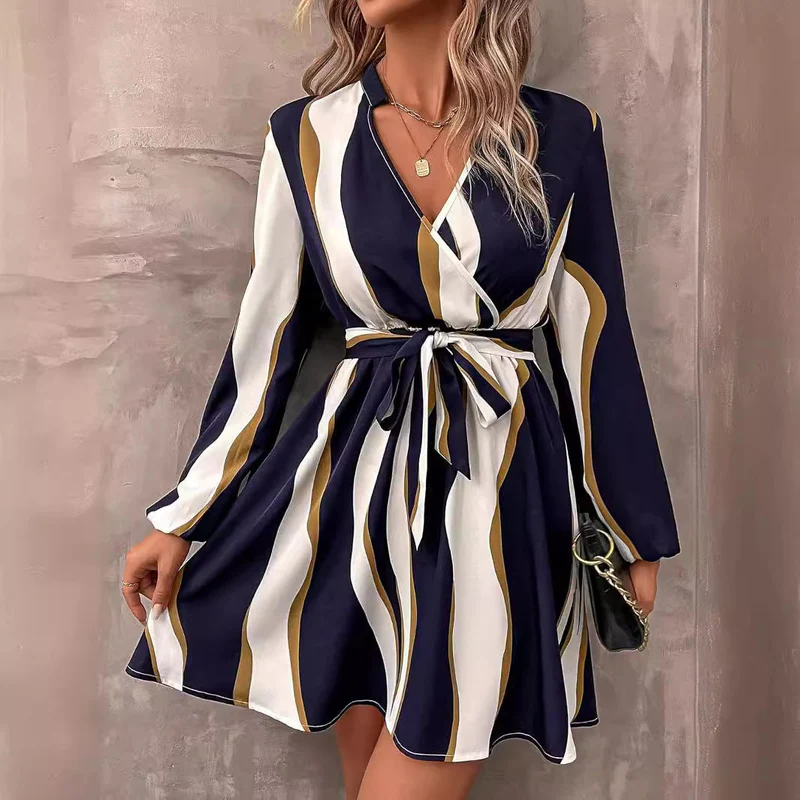 Wikkeljurk Dames – Korte Jurk met Lange Mouwen en Grafisch Printdesign