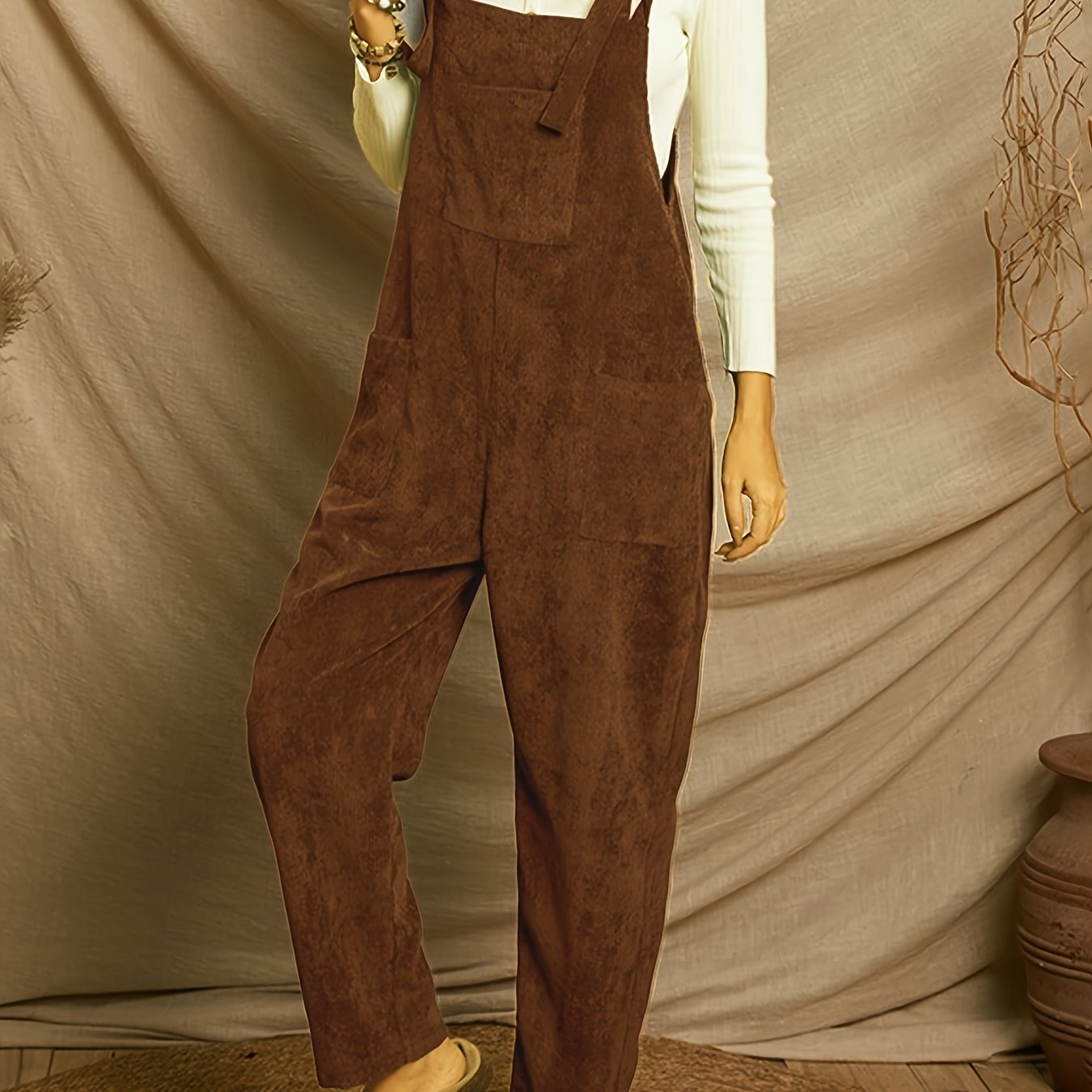 Emma | Sturdy corduroy jumpsuit with patch pockets