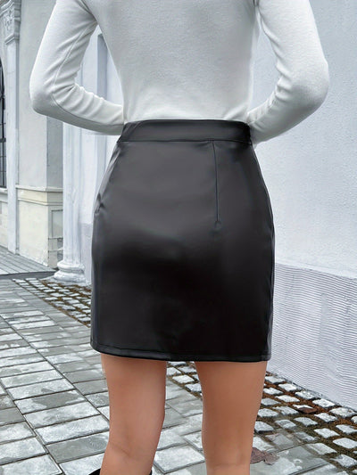 Lara | Stylish PU leather bodycon mini skirt with a zipper and high waist