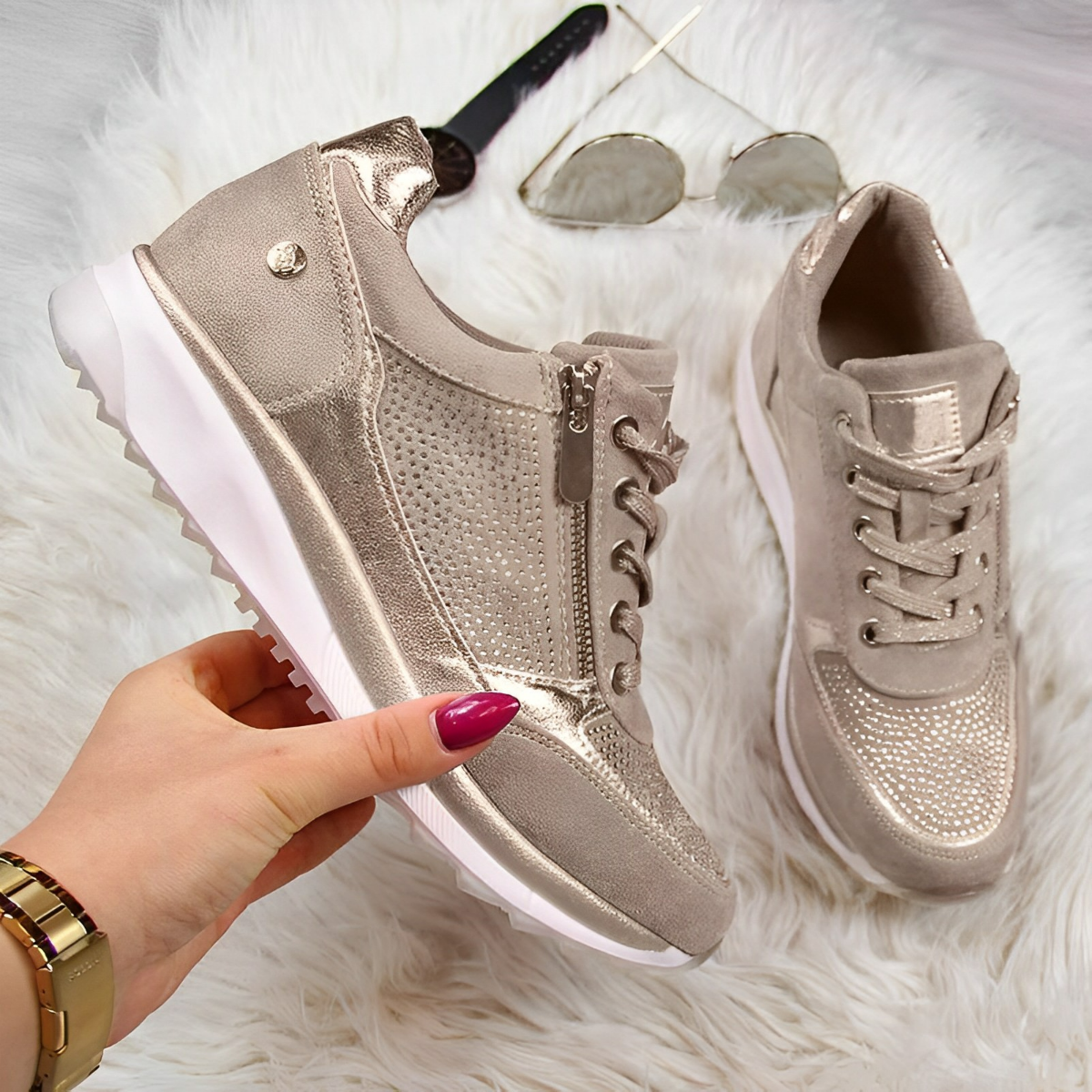 Eliana | Zippered sneakers 