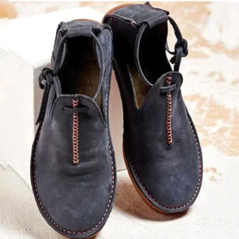 High-quality leather women's shoes for autumn