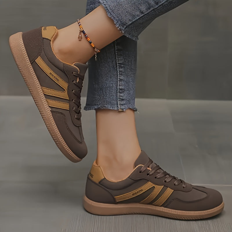Nina | Lichtgewicht lage sneakers in effen kleur en printontwerp