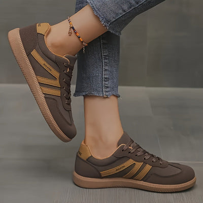 Nina | Lichtgewicht lage sneakers in effen kleur en printontwerp