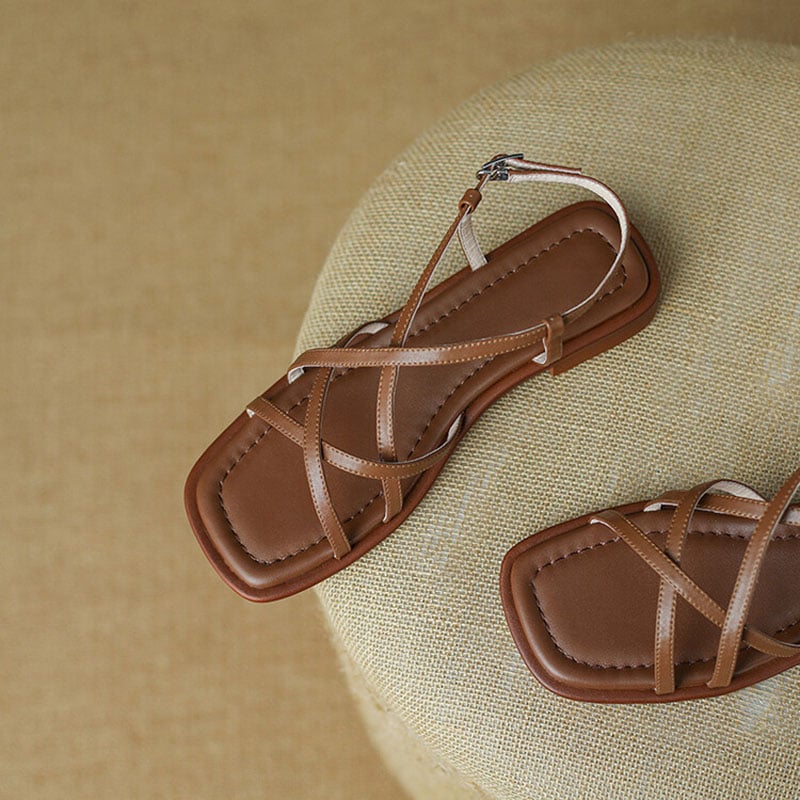 Emeralda - Flat sandals with block heel and open toe