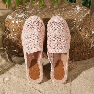 Good - Closed toe, hollow toe, round toe slippers for summer