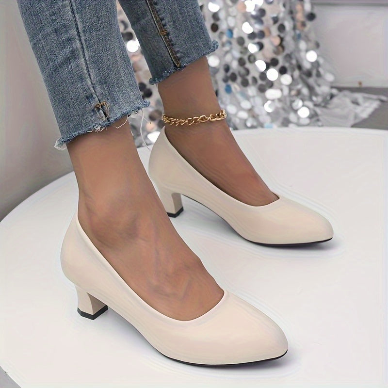 Lotte | Stylish women's pumps with a pointed toe and block heel