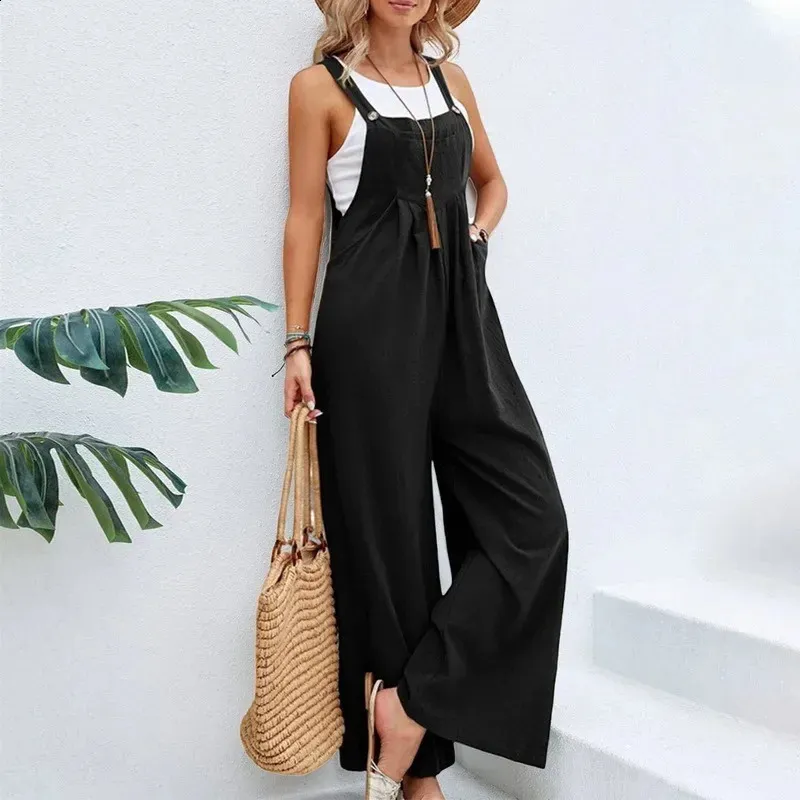 Airy Women's Jumpsuit with Wide Legs – Casual Overall Look 