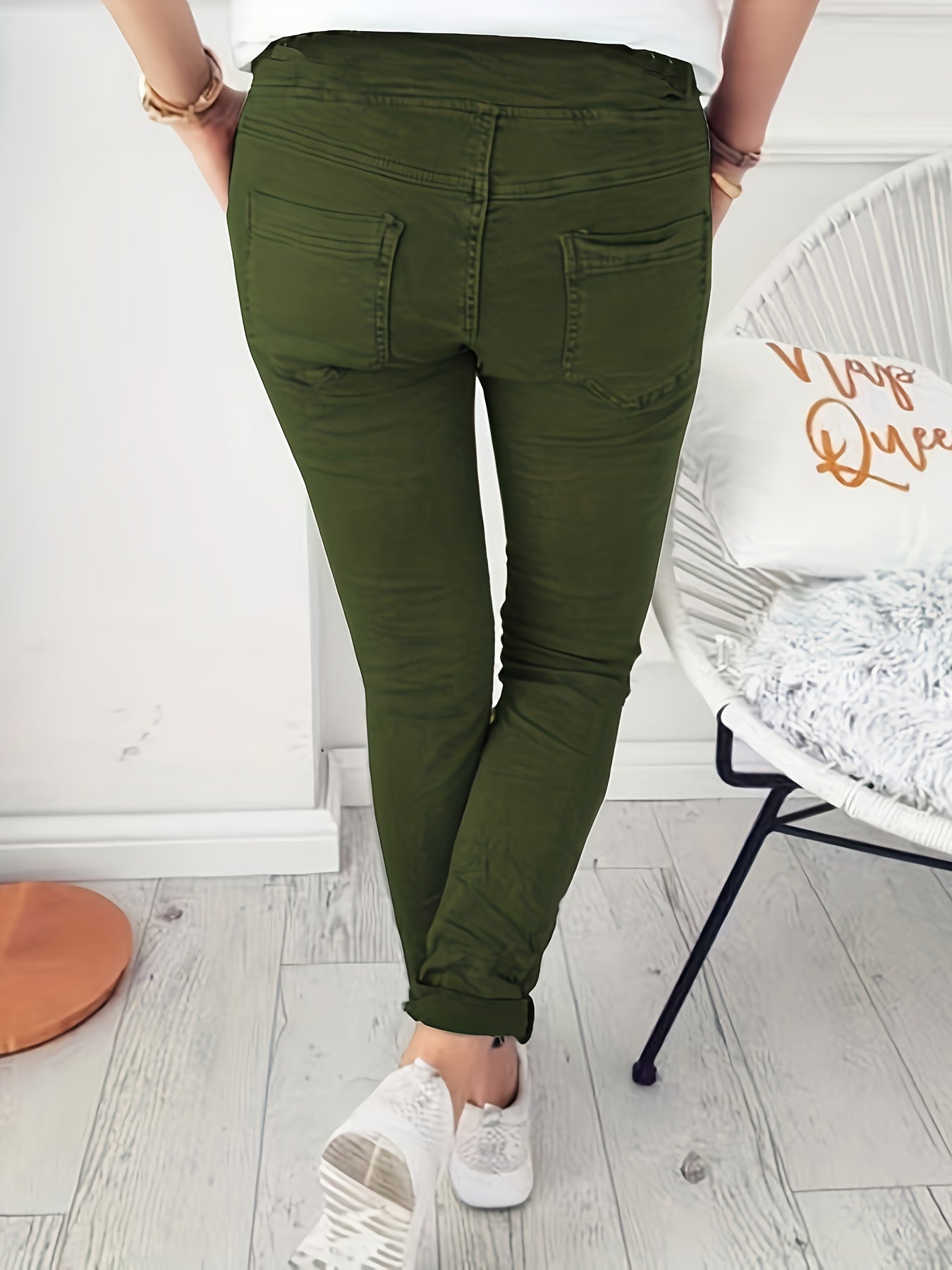 Femke | Casual solid-colored pants with pockets