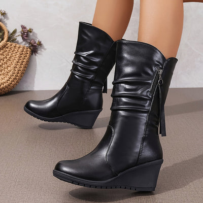 Lotte | Comfortable mid-calf boots with a heel and tassel