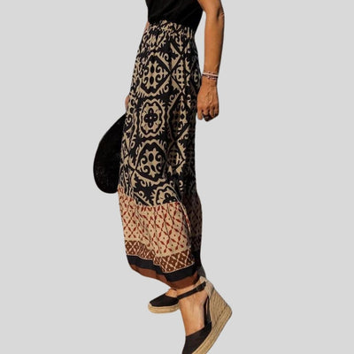Juliana - Maxi skirt with ethnic pattern and ruffled hem