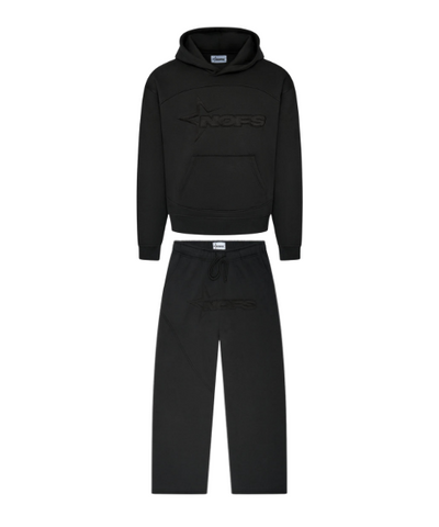 NOFS™ Oversized Tracksuit – Een Statement van Comfort en Stijl