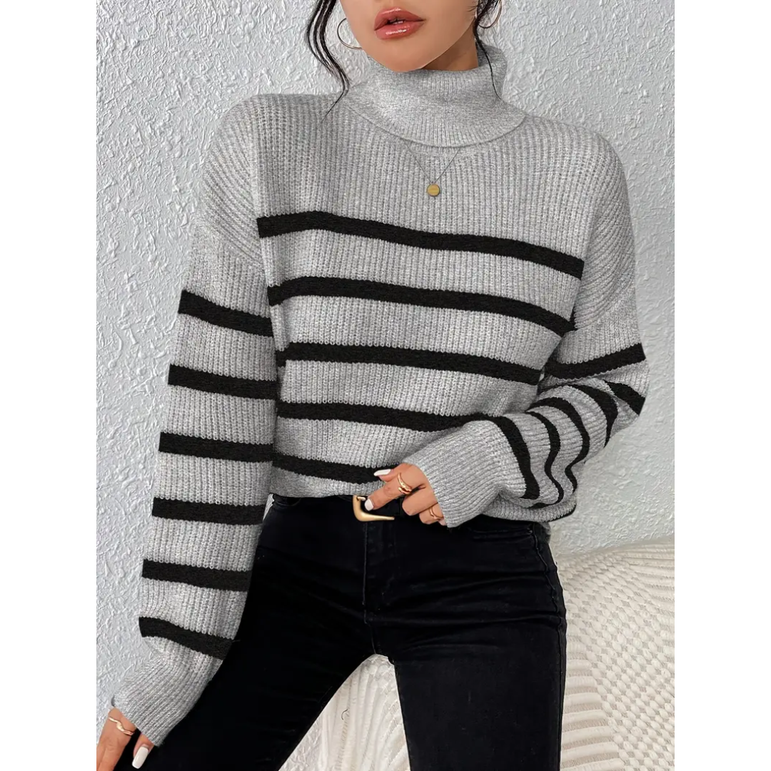 Lucy - Striped turtleneck with long sleeves