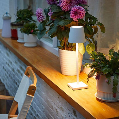 Alexa LED lamp | Minimalistische waterdichte tafellamp