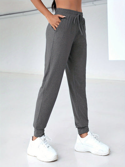 Emma | Comfortabele zwarte sportieve damesbroek met hoge taille