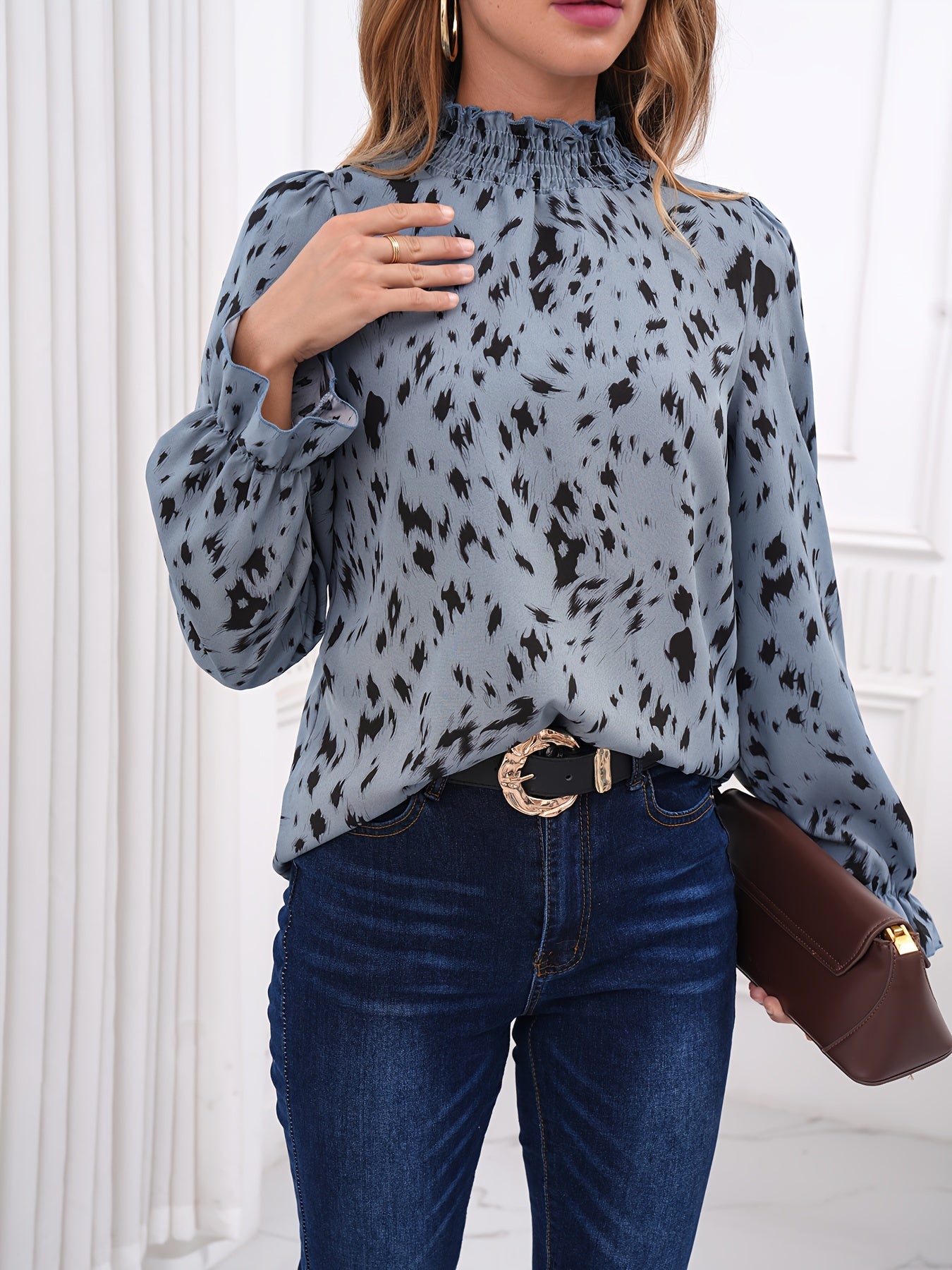 Eline | Blouse with full print and stand-up collar