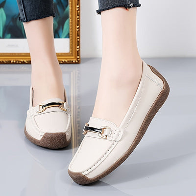 Sanne | Comfortabele platte dames mocassins met gesp