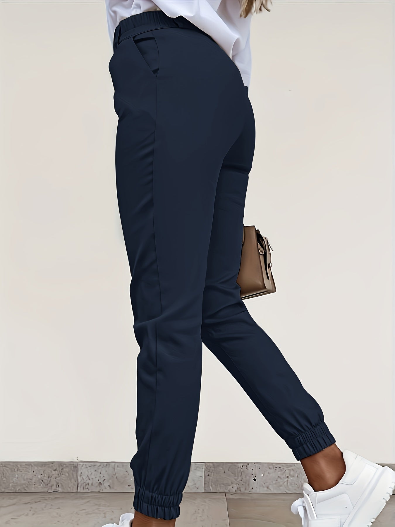 Emma | Plain casual slim trousers with slanted pockets