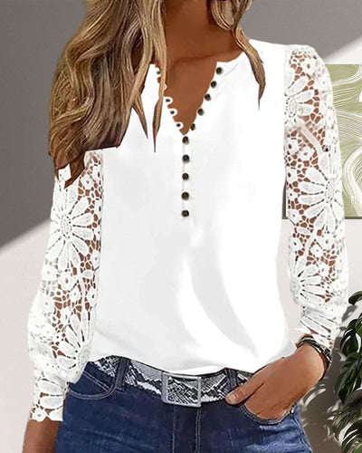 Yara – Blouse met Kanten Mouwen
