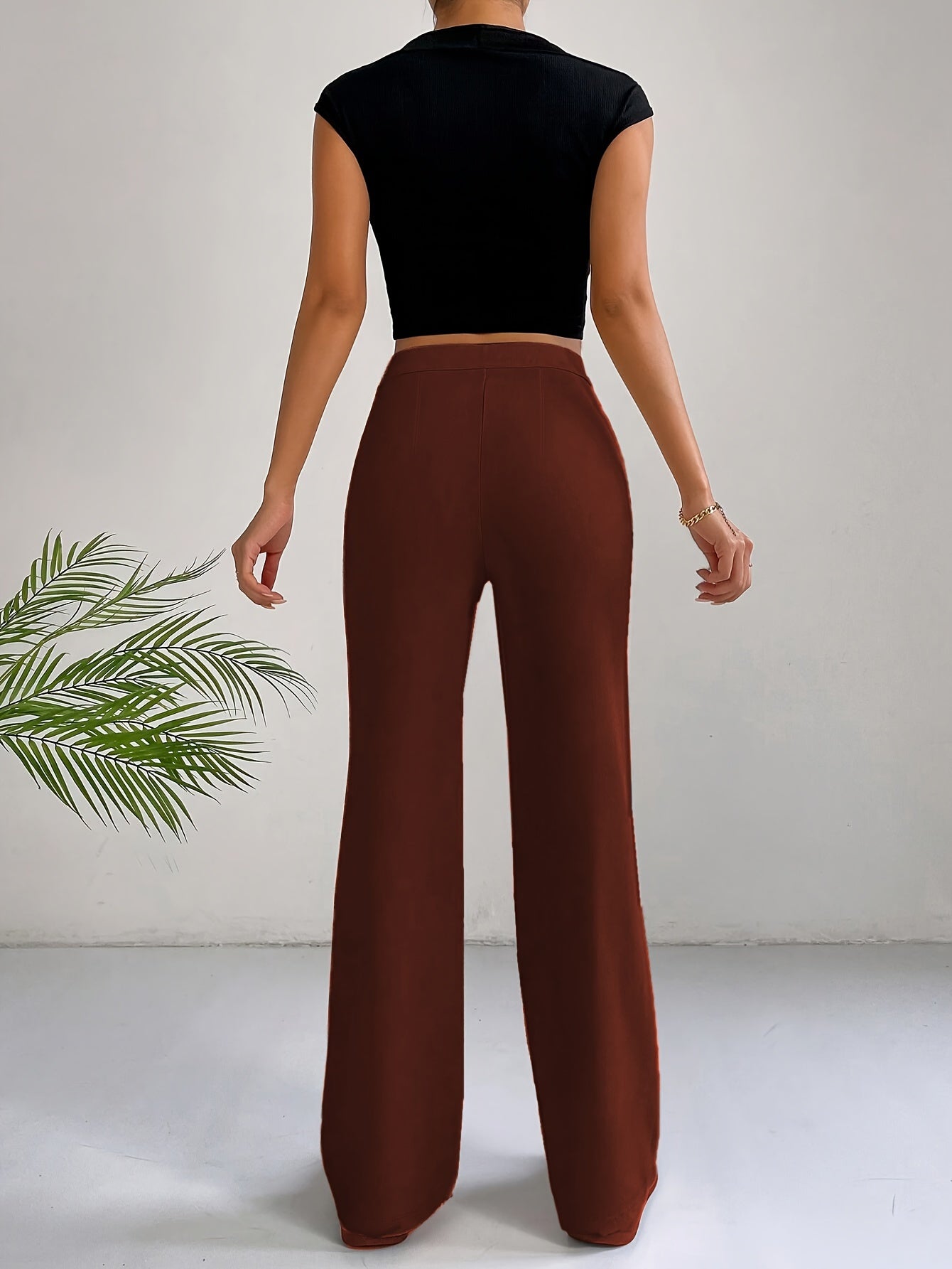 Elin | Stylish high-waisted slim trousers