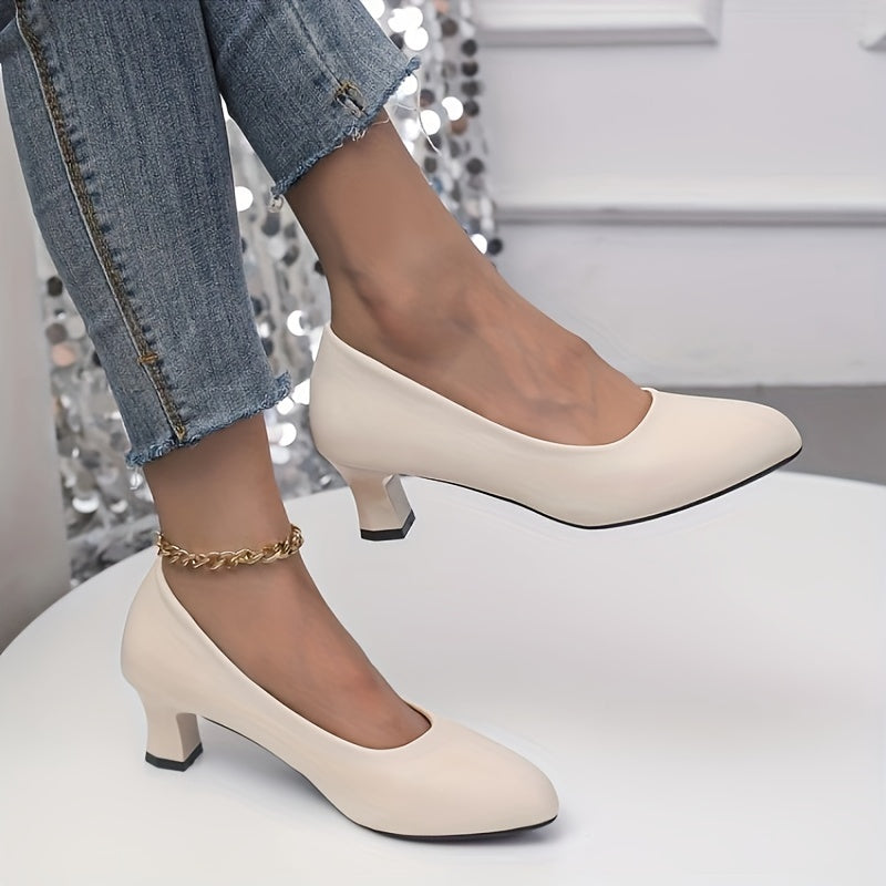 Lotte | Stylish women's pumps with a pointed toe and block heel