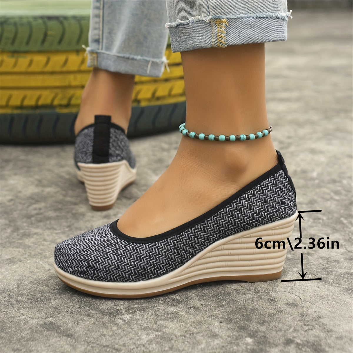 Femke | Breathable slip-on wedge shoes