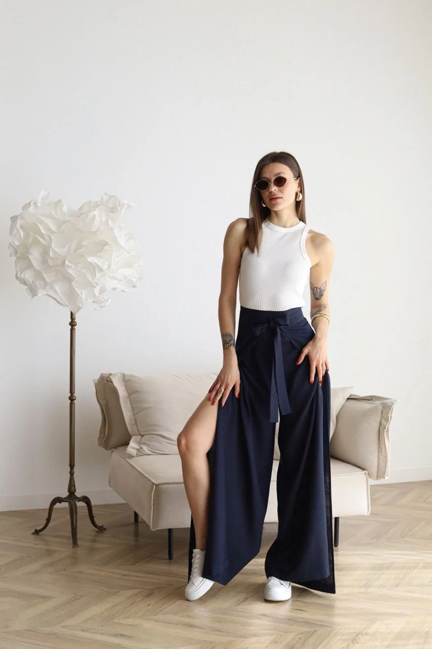 Dariana - Elegante Uitlopende Linnen Broek
