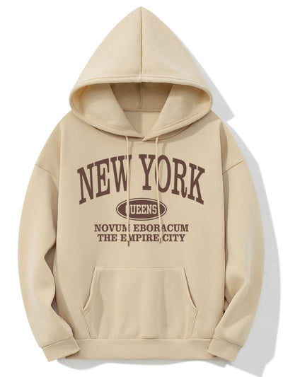 Nina | Hoodie met New Yorkse letterprint en kangoeroezak