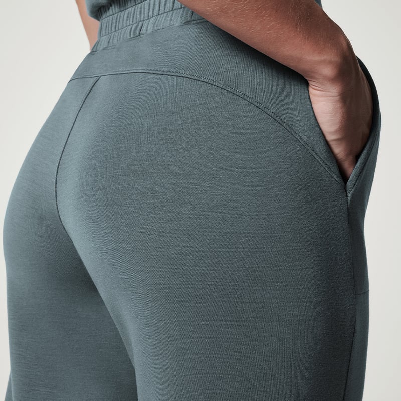 Laurri - Jumpsuit with Wide Legs 