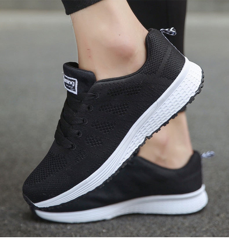 Ergonomic casual shoes for women 
