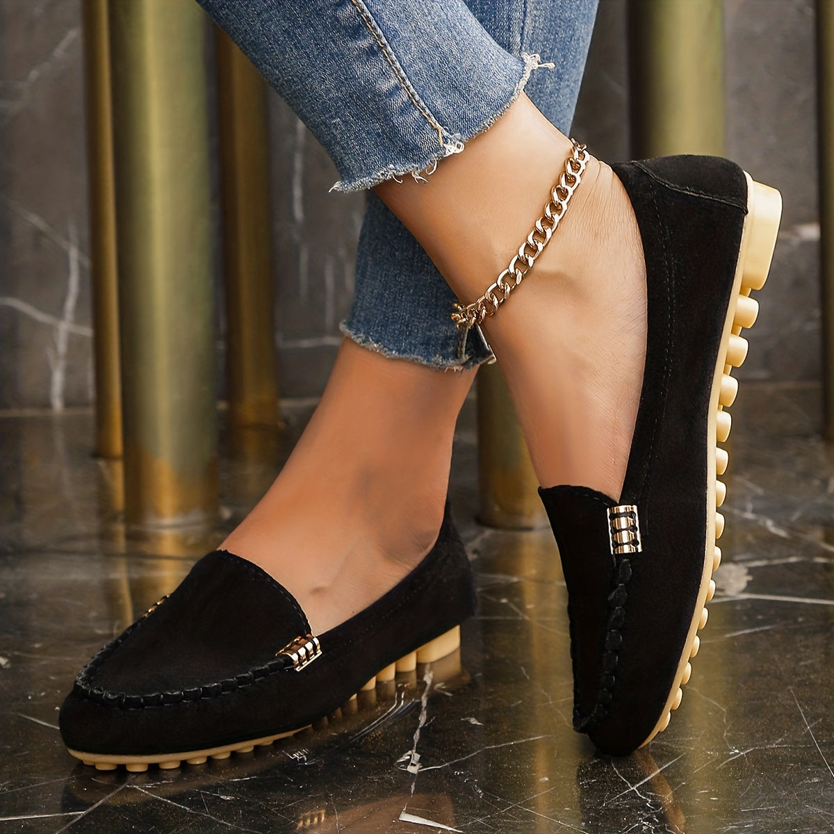 Joyce | Black comfortable non-slip moccasins