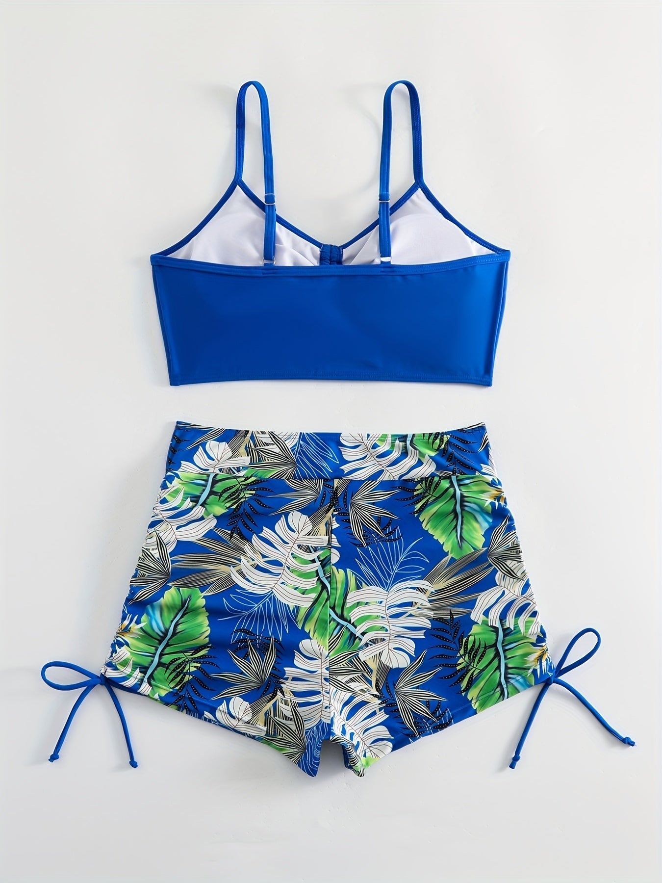 Lana | High-waisted bikini set with tropical leaf print 